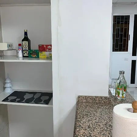 Privatunterkunft In Shared In Cristianos In Front Of The Playa Vistas